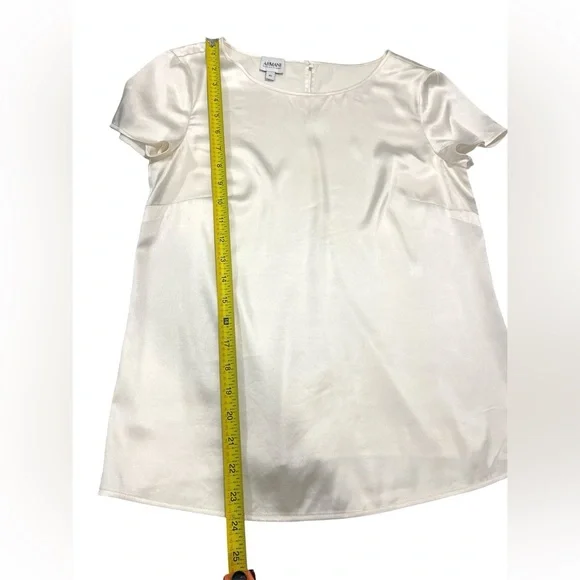 Armani Collezioni Silk Satin Stretch Ivory Short Sleeve Blouse sz 40 Classy - Picture 12 of 13